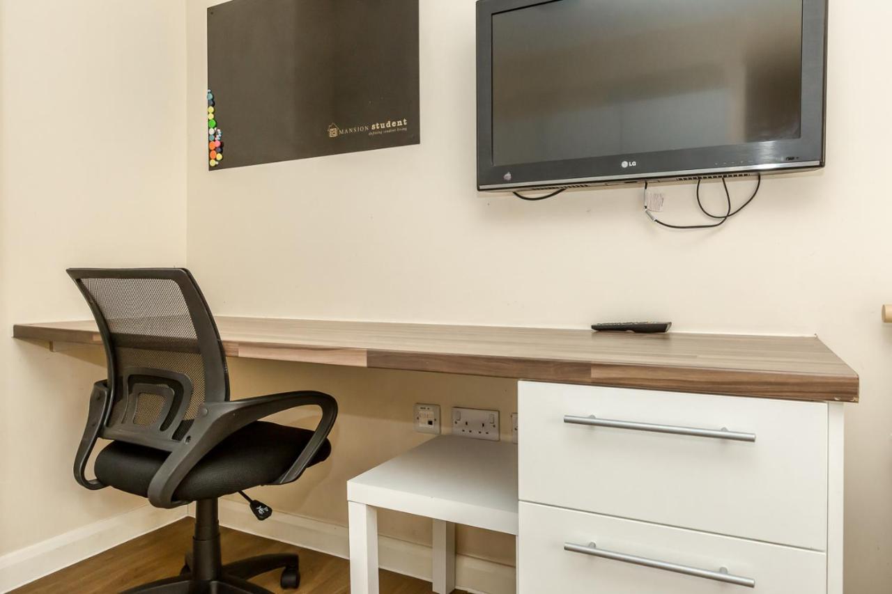 Zeni Studio, In Vauxhall London Luaran gambar