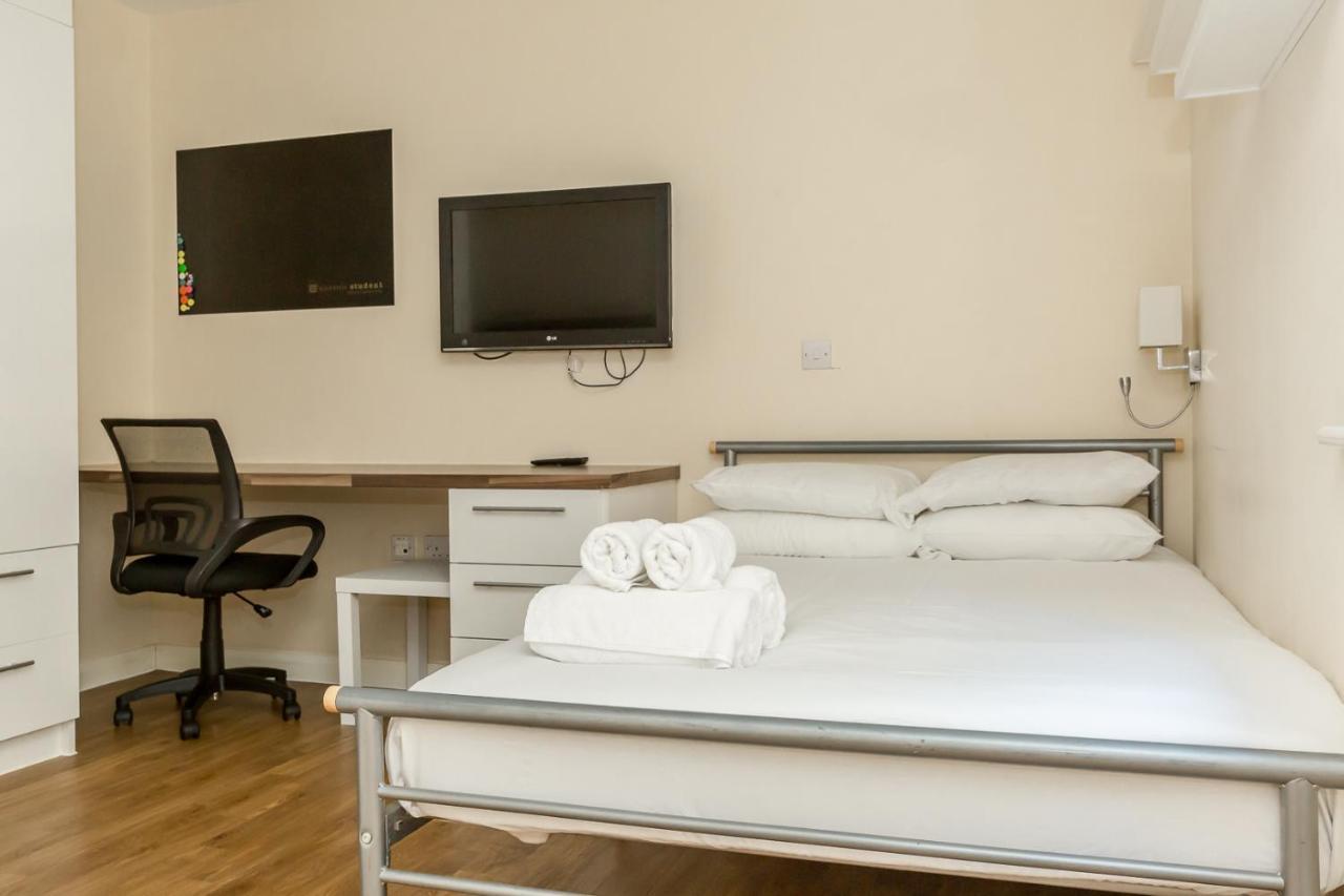 Zeni Studio, In Vauxhall London Luaran gambar